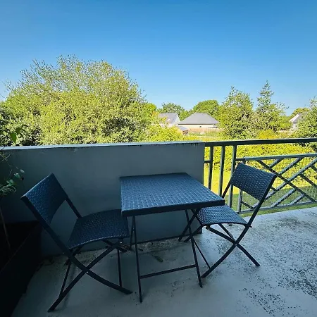 En Privee Avec Piscine Apartment La Riviere-Saint-Sauveur