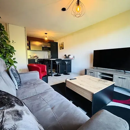 En Privee Avec Piscine * La Riviere-Saint-Sauveur