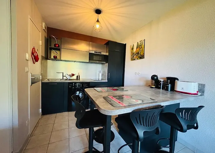 En Privee Avec Piscine Apartment