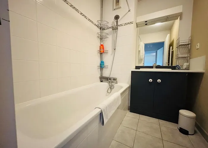 En Privee Avec Piscine Apartment