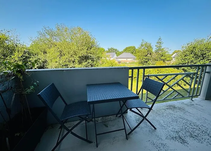 En Privee Avec Piscine Apartment La Riviere-Saint-Sauveur