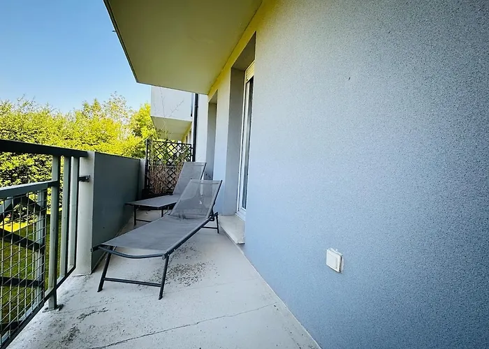 En Privee Avec Piscine Apartment