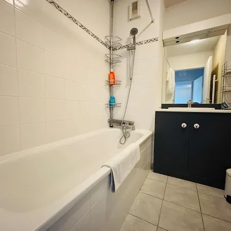 En Privee Avec Piscine Apartment