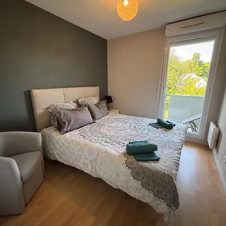 En Privee Avec Piscine La Rivière-Saint-Sauveur