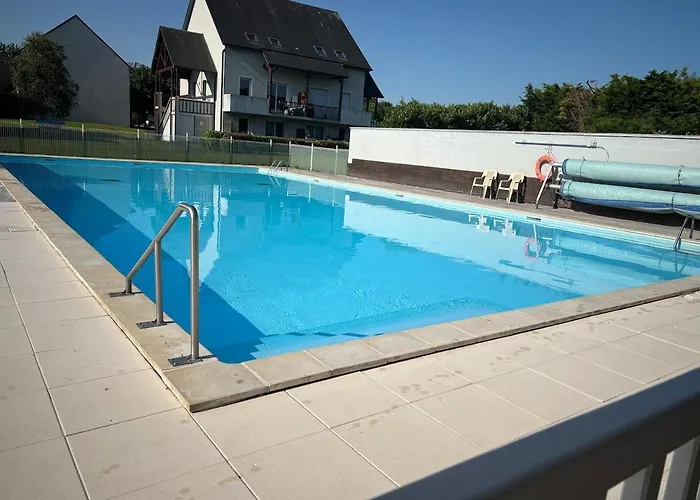 En Privee Avec Piscine Apartment *