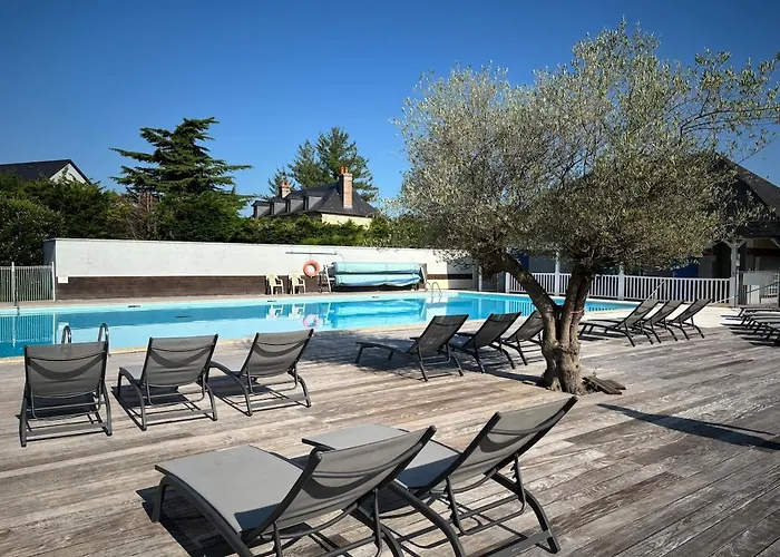 En Privee Avec Piscine Apartment La Riviere-Saint-Sauveur